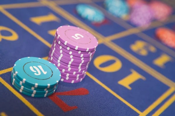 Teen Patti card hand display with betting interface and live dealer visible