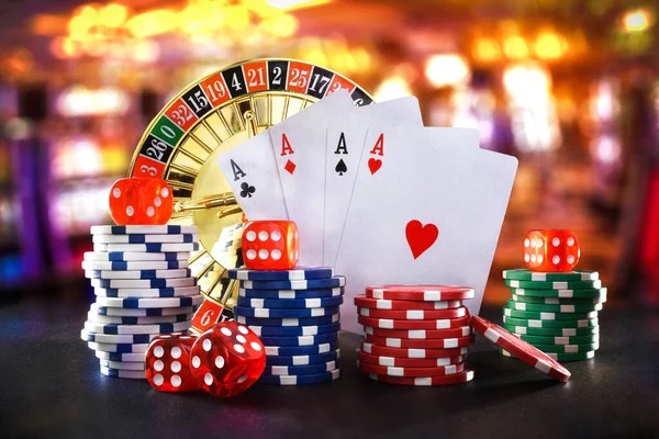 Live chat interface showing player interaction during a Teen Patti game